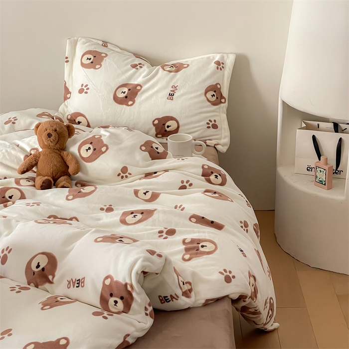 91家纺网 家纺一手货源 找家纺 （总）时光里 2023新款全消光加厚牛奶绒印花单品单枕套