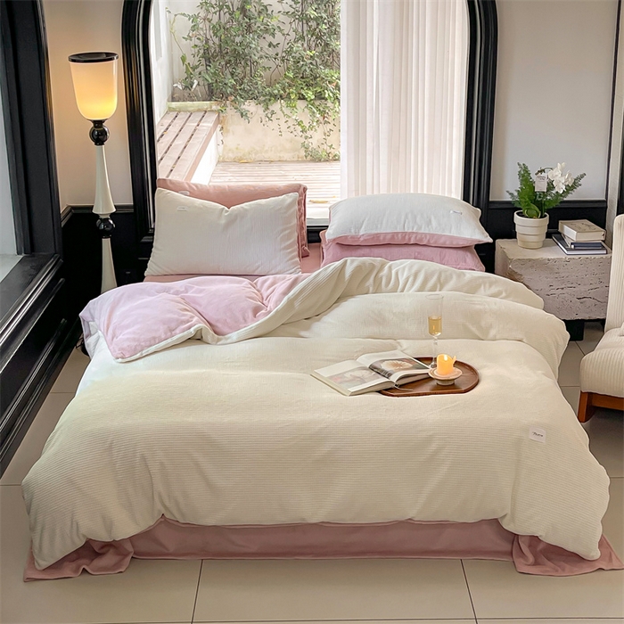 91家纺网 家纺一手货源 找家纺 时光里 2023新款全消光华夫格绒-单被套 米月白