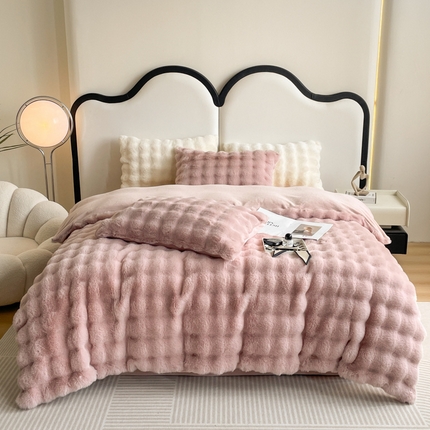 91家纺网 家纺一手货源 找家纺 （总）寐居家纺 2023新款高克重大泡泡兔毛绒四件套系列