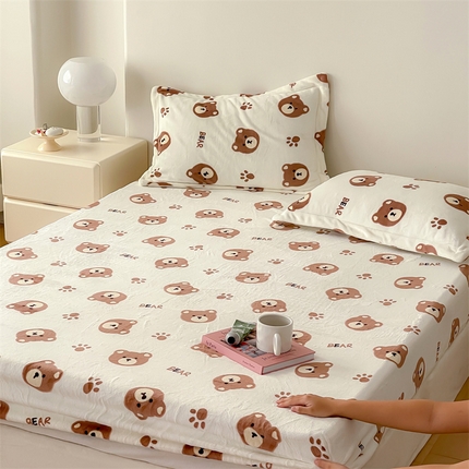 时光里 2023新款全消光加厚牛奶绒印花单品单床笠 可爱熊