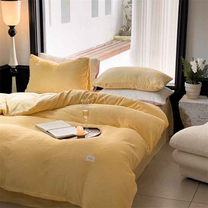 91家纺网 家纺一手货源 找家纺 时光里 2023新款全消光华夫格绒-单被套 麦芽黄