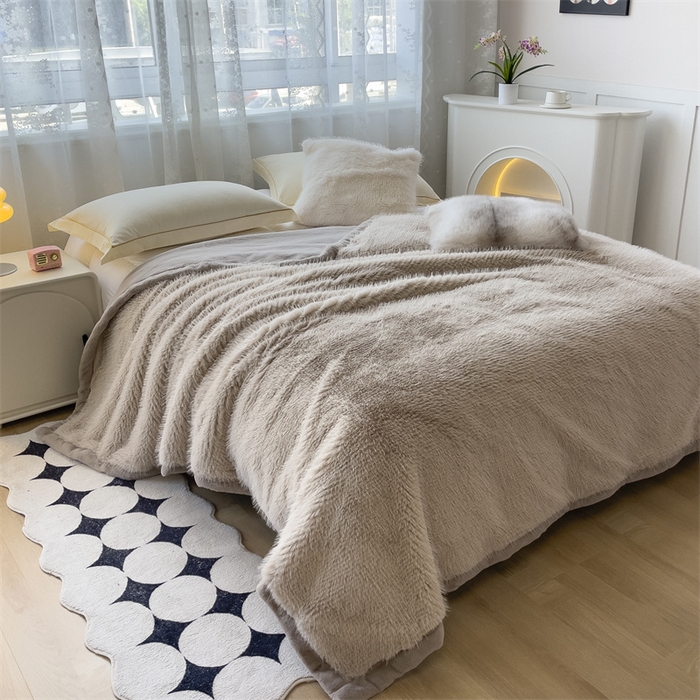 91家纺网 家纺一手货源 找家纺 凯轩毛毛毯毯子网销专供 2024新款公主貂仿皮草毛毯毯子终版 浅咖棕