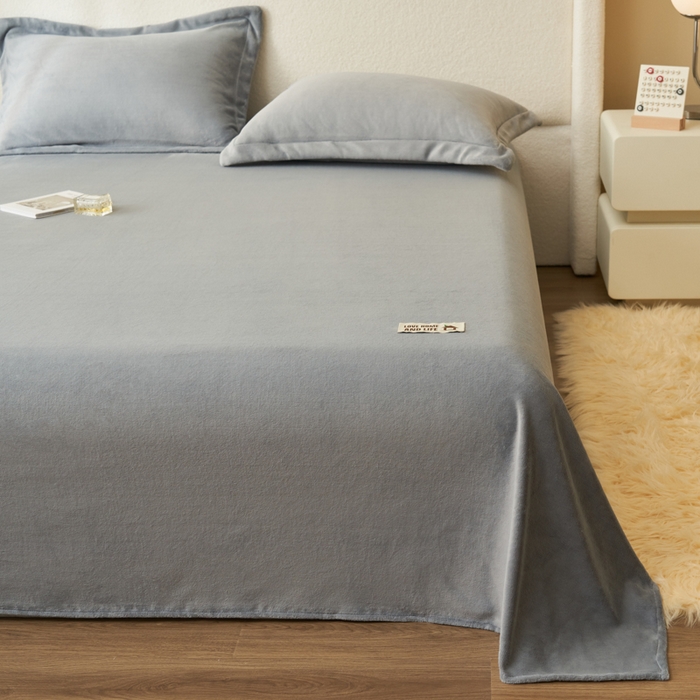 91家纺网 家纺一手货源 找家纺 艾佳 2025新款高克重加厚保暖牛奶绒床单 牛奶绒灰