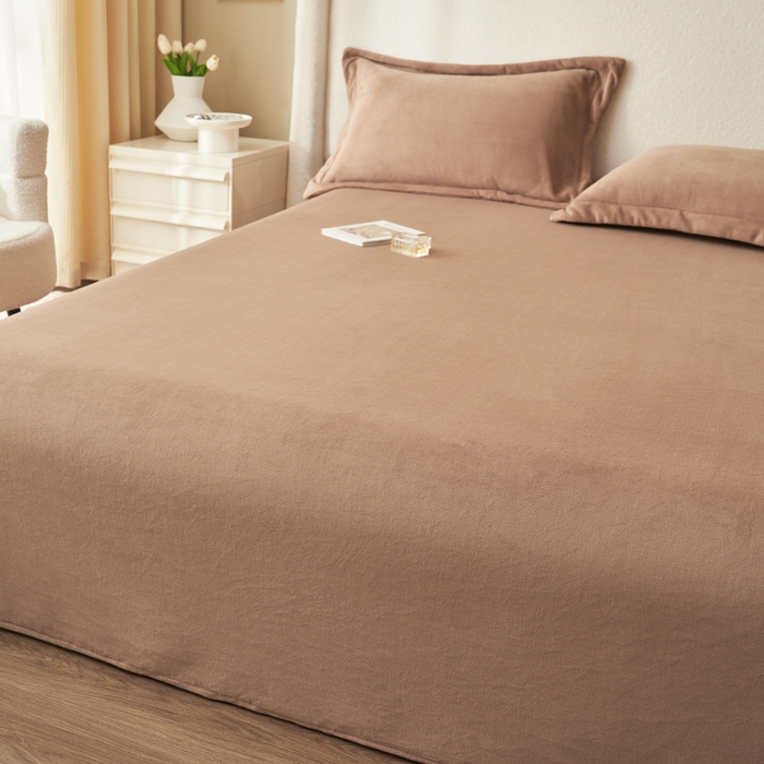 91家纺网 家纺一手货源 找家纺 艾佳 2025新款高克重加厚保暖牛奶绒床单 牛奶绒咖