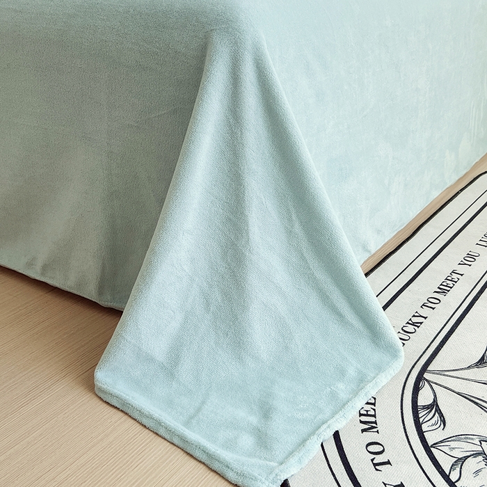 91家纺网 家纺一手货源 找家纺 凡客家居 2023新款毛巾绣牛奶绒四件套 伊莲娜-水蓝