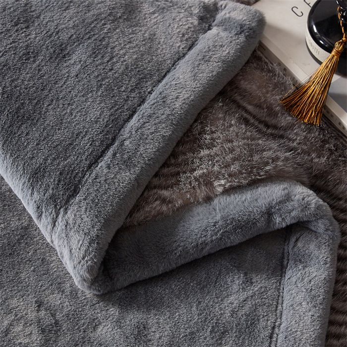 91家纺网 家纺一手货源 找家纺 凯轩毛毛毯毯子网销专供 23新款芭莎仿毛皮毛毯毯子 花纹灰