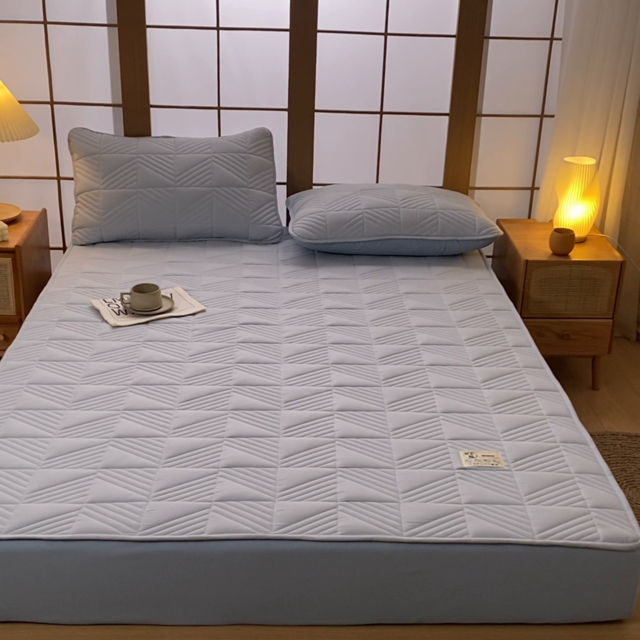 91家纺网 家纺一手货源 找家纺 米粒家纺 2023新款A类大豆纤维夹棉床笠系列 格调-蓝