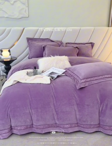 91家纺网 家纺一手货源 找家纺 榻尚 2023婴肤绒镂空设计拼边工艺款四件套--佳梦系列 佳梦-紫
