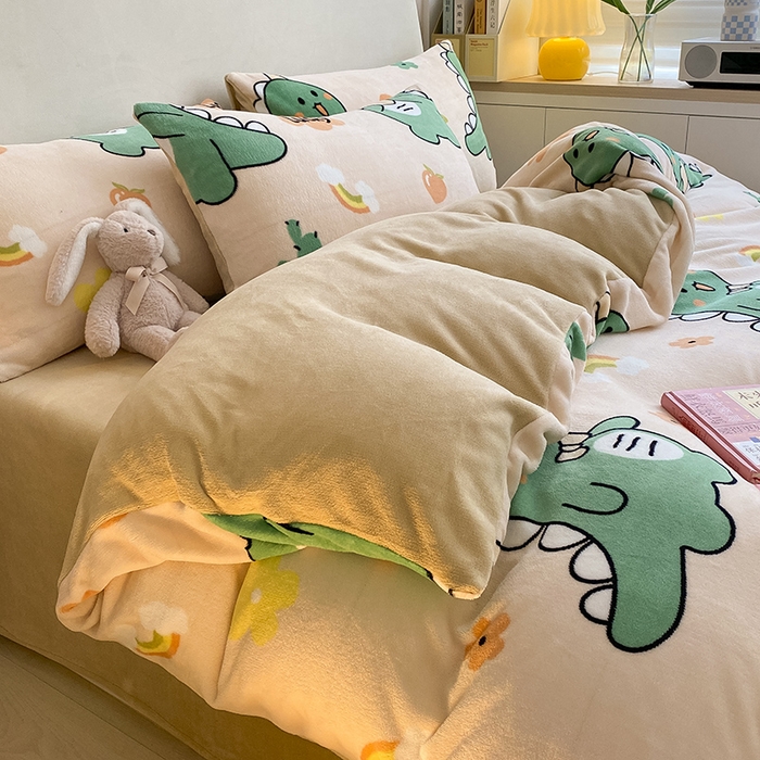 91家纺网 家纺一手货源 找家纺 沐辰 2023新款牛奶绒印花四件套 爱心恐龙