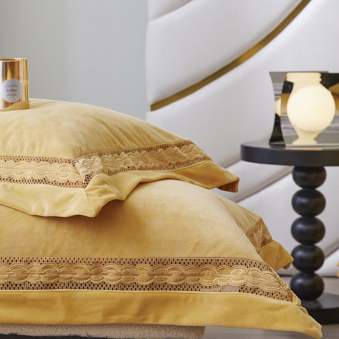 91家纺网 家纺一手货源 找家纺 榻尚 2023婴肤绒镂空设计拼边工艺款四件套--佳梦系列 佳梦-黄