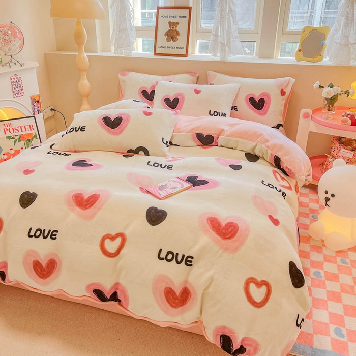 91家纺网 家纺一手货源 找家纺 沐辰 2023新款牛奶绒印花四件套 爱情光波