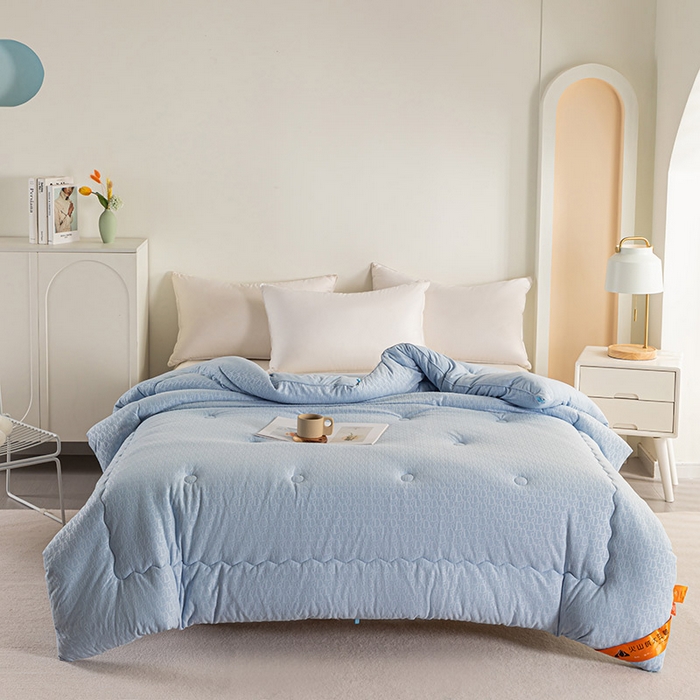 91家纺网 家纺一手货源 找家纺 佳居缘 2023新款火山绒大豆被 天空蓝