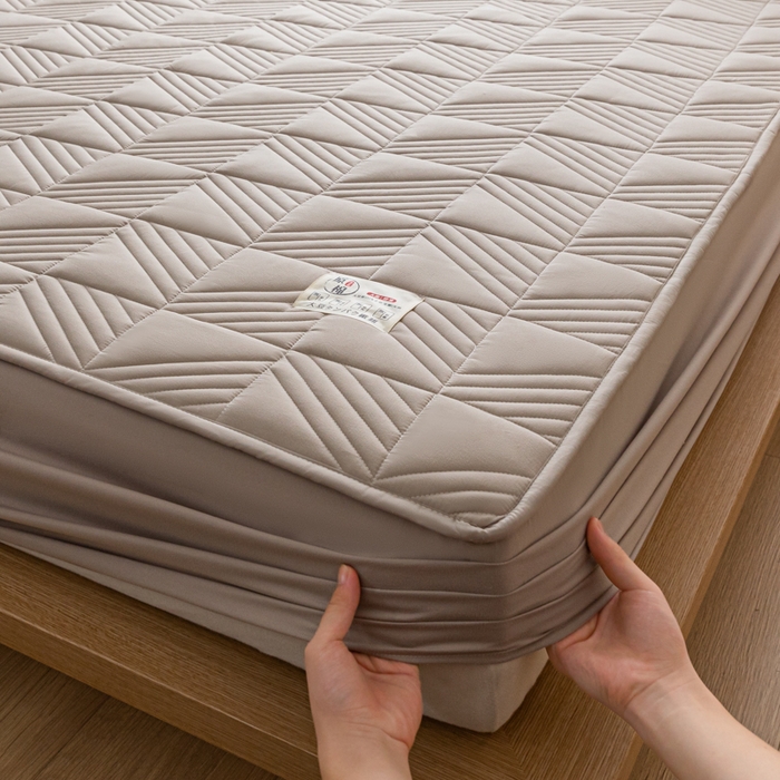 91家纺网 家纺一手货源 找家纺 米粒家纺 2023新款A类大豆纤维夹棉床笠系列 格调-卡其