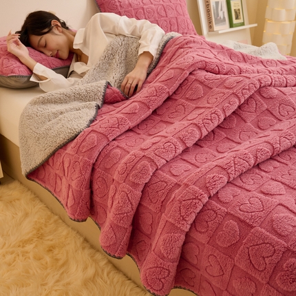 21度C 2023新款爱心舒棉绒复合毯盖毯毛毯 爱心三角针-玫红