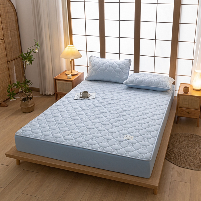 91家纺网 家纺一手货源 找家纺 米粒家纺 2023新款A类大豆纤维夹棉床笠系列 幸运花-蓝