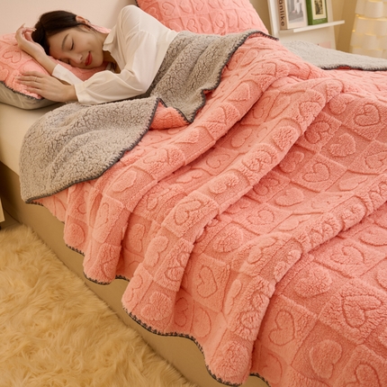 21度C 2023新款爱心舒棉绒复合毯盖毯毛毯 爱心三角针-玉色