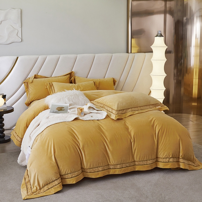 91家纺网 家纺一手货源 找家纺 榻尚 2023婴肤绒镂空设计拼边工艺款四件套--佳梦系列 佳梦-黄