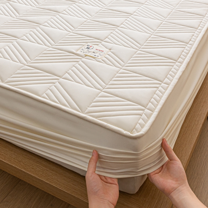 91家纺网 家纺一手货源 找家纺 米粒家纺 2023新款A类大豆纤维夹棉床笠系列 格调-白