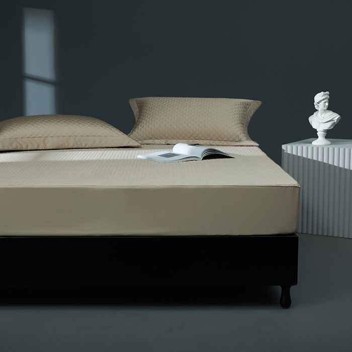 91家纺网 家纺一手货源 找家纺 缔缦 2023新款定织新布种S120系列夹棉床笠 卡其