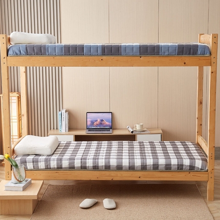 91家纺网 家纺一手货源 找家纺 暖季家纺 2025新款无印风棉花款学生床垫 中灰格