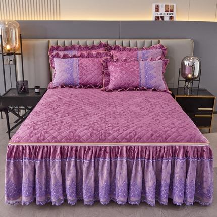 91家纺网 家纺一手货源 找家纺 网红馆 2025新款可拆卸天鹅绒夹棉床裙三件套-城市魅影 城市魅影 优雅紫