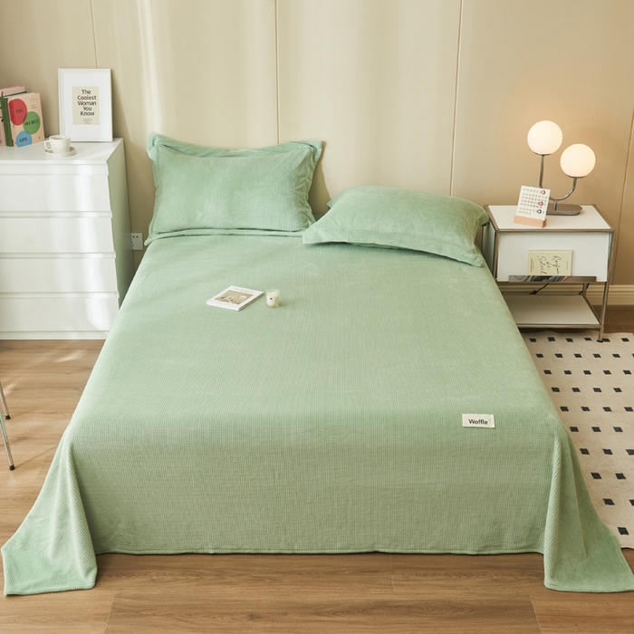 91家纺网 家纺一手货源 找家纺 吾诺 2023秋冬 华夫格绒床单枕套床笠毯子单品系列 - 牛奶绒床单 中绿色