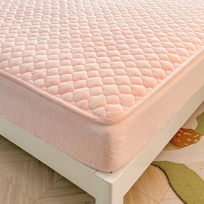 91家纺网 家纺一手货源 找家纺 梵朴 2023新款牛奶绒夹棉床笠 纯色-藕粉色