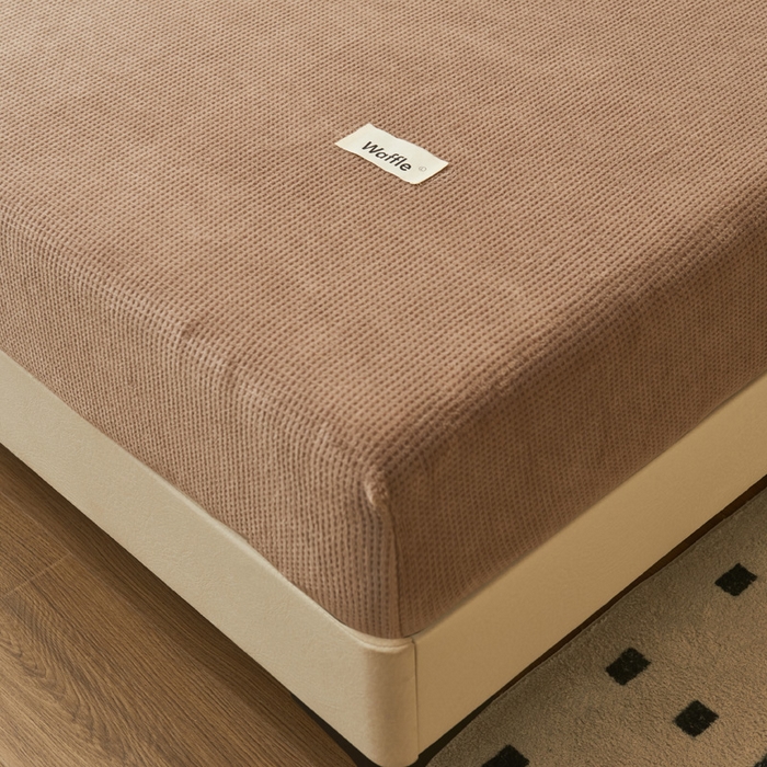 91家纺网 家纺一手货源 找家纺 吾诺 2023秋冬 华夫格牛奶绒毯子床单床笠单品系列-牛奶绒床笠 深驼色