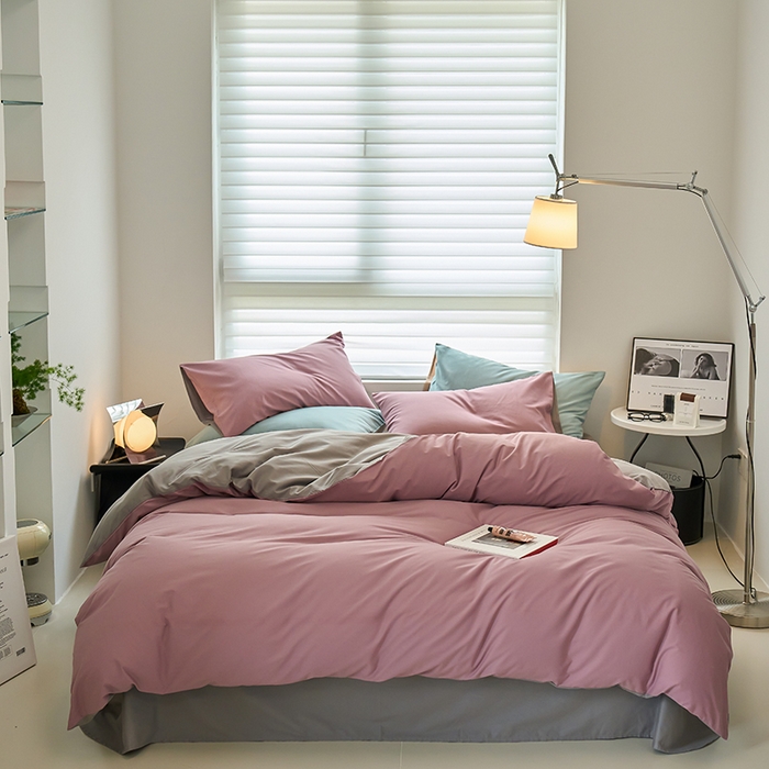 91家纺网 家纺一手货源 找家纺 沐白家居 2023火山小磨毛拼色基础款四件套 紫调