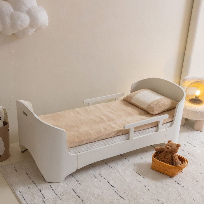 91家纺网 家纺一手货源 找家纺 喜多兔儿童家纺 2023喜多兔牛奶绒活套被 小伙伴系列—米色哆咪小熊