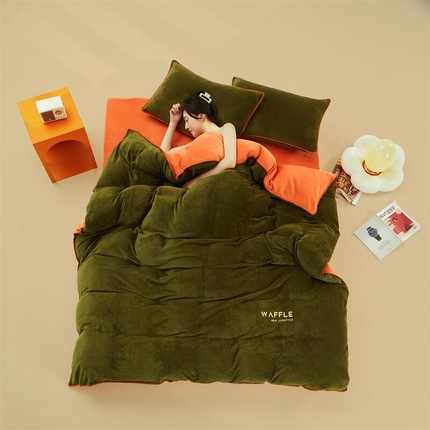 91家纺网 家纺一手货源 找家纺 （总）吾诺 2023秋冬 贝壳边华夫格牛奶绒四件套-纯净版拍摄风格