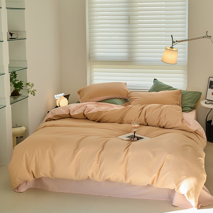 91家纺网 家纺一手货源 找家纺 沐白家居 2023火山小磨毛拼色基础款四件套 奶咖