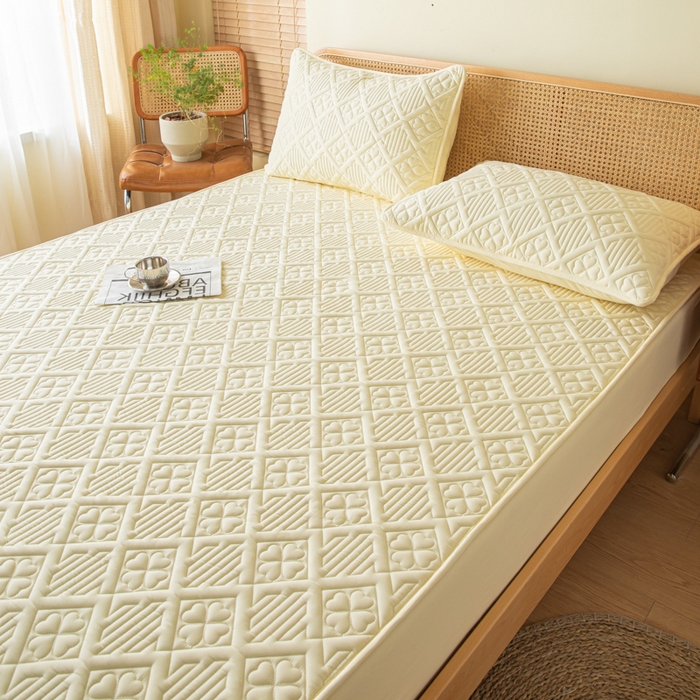 91家纺网 家纺一手货源 找家纺 吉祥家纺 2023新款水洗棉夹棉床笠 四叶草-黄