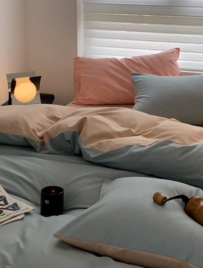 91家纺网 家纺一手货源 找家纺 沐白家居 2023火山小磨毛拼色基础款四件套 蓝黛