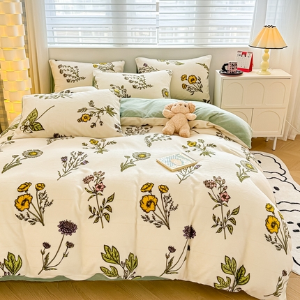 91家纺网 家纺一手货源 找家纺 （总）简宜家居（朝初家纺） 2023新款牛奶绒四件套系列