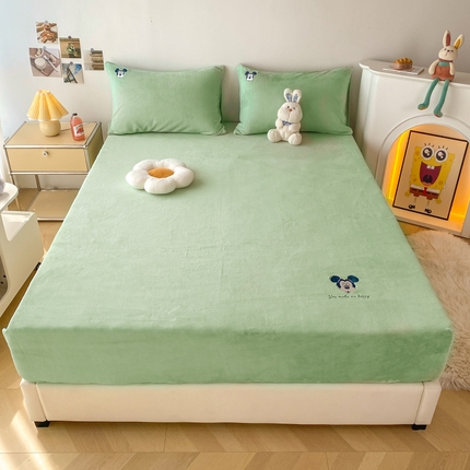 91家纺网 家纺一手货源 找家纺 （总）Mr.pig猪先生水洗棉 2023新款迪士尼牛奶绒单床笠