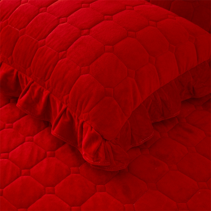 91家纺网 家纺一手货源 找家纺 恒爱 2023新款温暖舒适加密宝宝绒床盖三件套-邂逅系列 大红