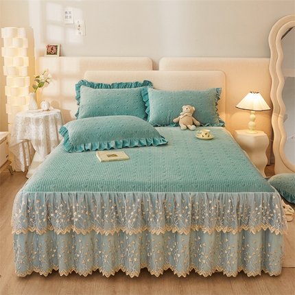 91家纺网 家纺一手货源 找家纺 （总）恒爱家纺 2023新款蕾丝床裙款三件套 郁金香