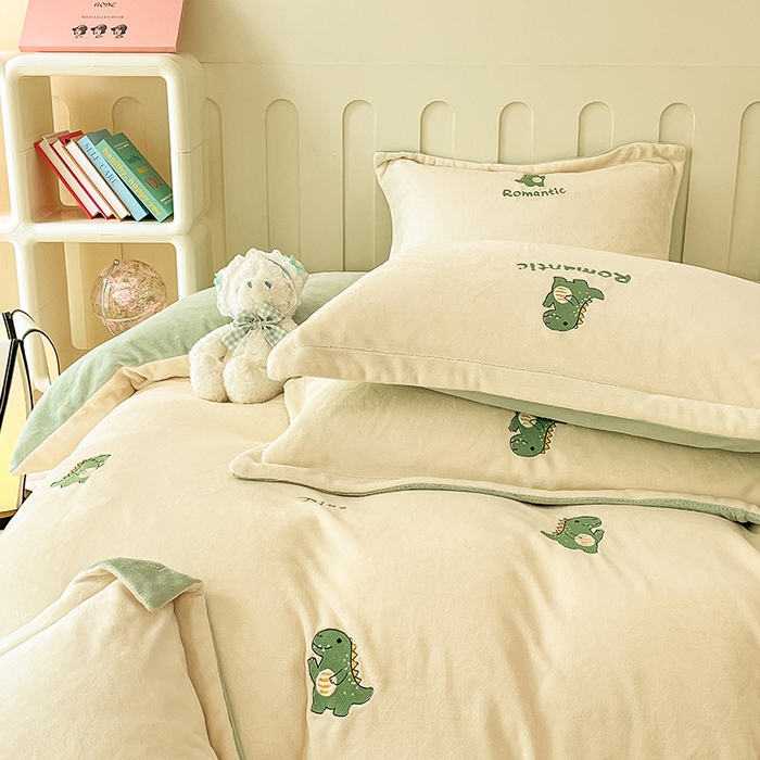 91家纺网 家纺一手货源 找家纺 红馆 2023新款ins小清新-牛奶绒四件套 恐龙乐园