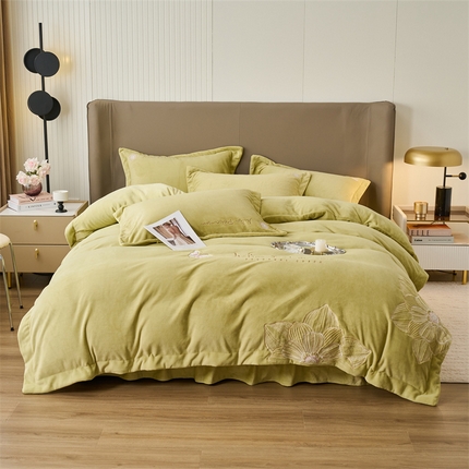 91家纺网 家纺一手货源 找家纺 （总）恒爱 2023新款慵懒感230g全消光牛奶绒绣花四件套-暖阳