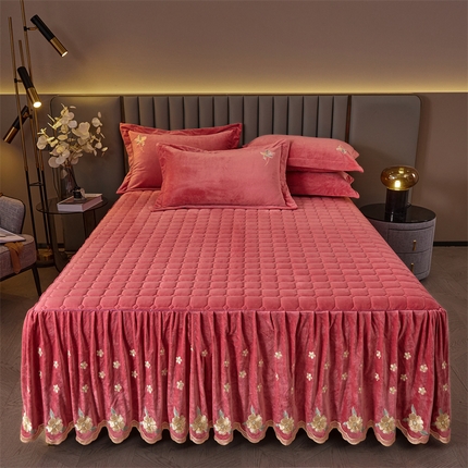 91家纺网 家纺一手货源 找家纺 （总）恒爱家纺 2023新款单床裙 叶之秋