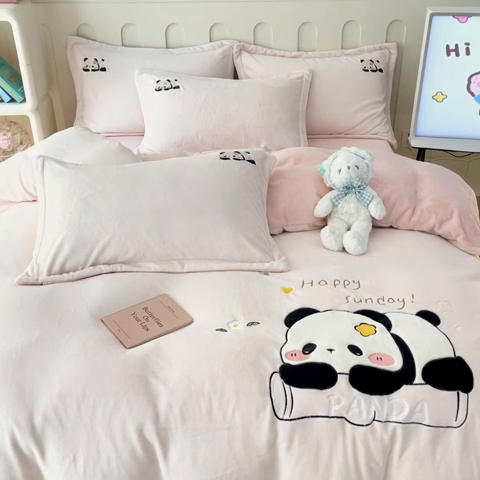 91家纺网 家纺一手货源 找家纺 红馆 2023新款ins小清新-牛奶绒四件套 花花粉