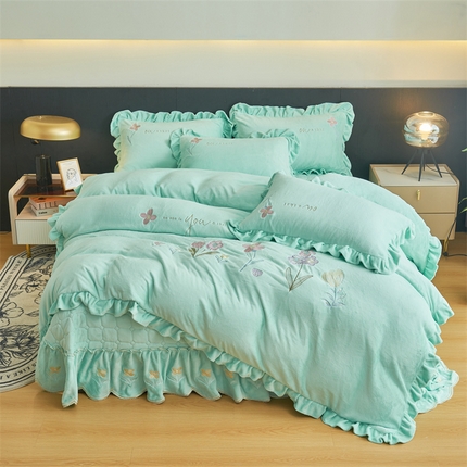 91家纺网 家纺一手货源 找家纺 （总）恒爱家纺 2023新款床盖款四件套 温馨花园