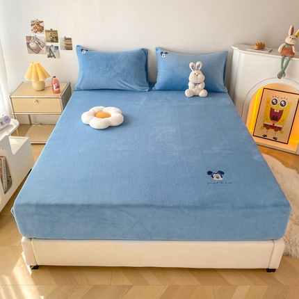 91家纺网 家纺一手货源 找家纺 （总）Mr.pig猪先生水洗棉 2023新款迪士尼牛奶绒单床笠