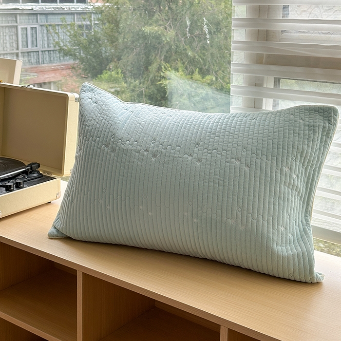 91家纺网 家纺一手货源 找家纺 琳可家居 2023新款秋冬款夹棉绒类枕头套牛奶绒德芙绒A类枕套 樊星蓝_繁星暖绒系列