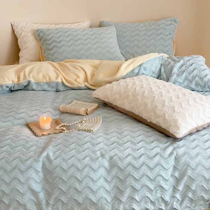 91家纺网 家纺一手货源 找家纺 梦享生活家居 2023新款兔兔绒四件套-卡洛斯 卡洛斯-马利蓝