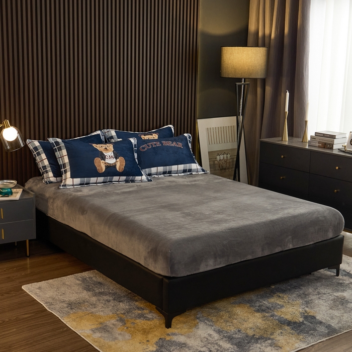 91家纺网 家纺一手货源 找家纺 宅部落 2023新款大版卡通牛奶绒四件套法莱绒 6.英伦熊