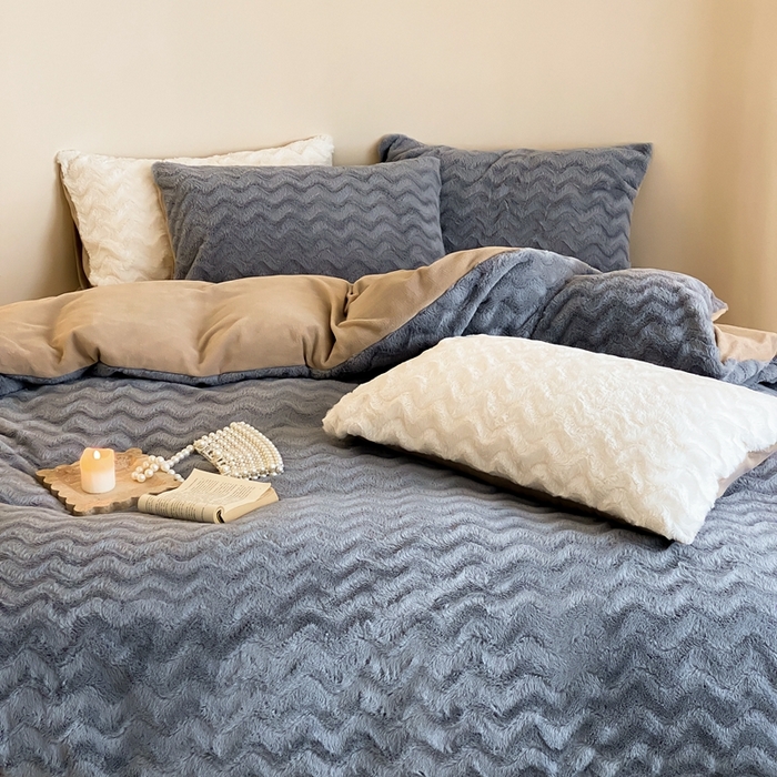 91家纺网 家纺一手货源 找家纺 梦享生活家居 2023新款兔兔绒四件套-卡洛斯 卡洛斯-淡灰