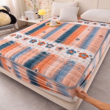 91家纺网 家纺一手货源 找家纺 爱上家居 2023新款印花牛奶绒保暖夹棉床笠床垫保护套 流光溢彩