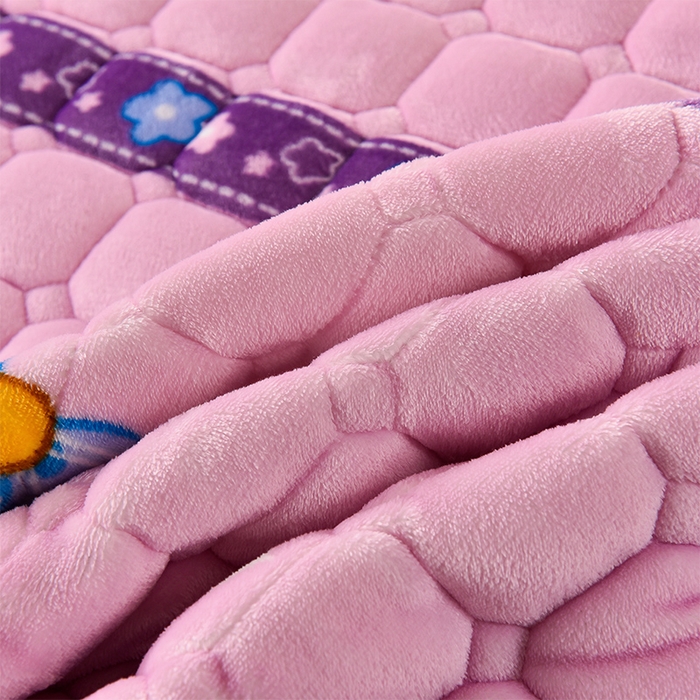 91家纺网 家纺一手货源 找家纺 爱上家居 2023新款印花牛奶绒床护垫床垫子床褥 元气小兔